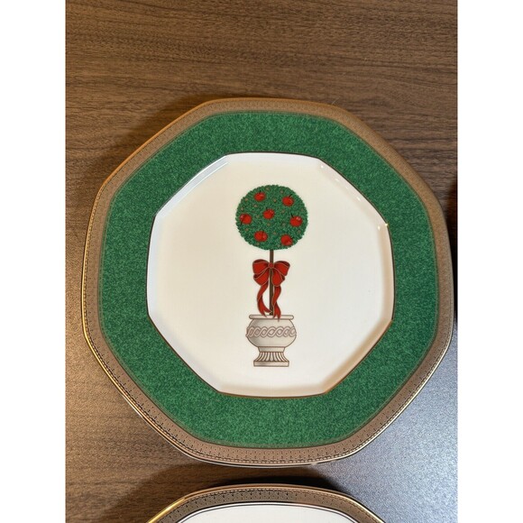 Mikasa 9" Plates Holly Ornament Topiary Trees Set of 5 Variety Christmas Holiday - Picture 3 of 12
